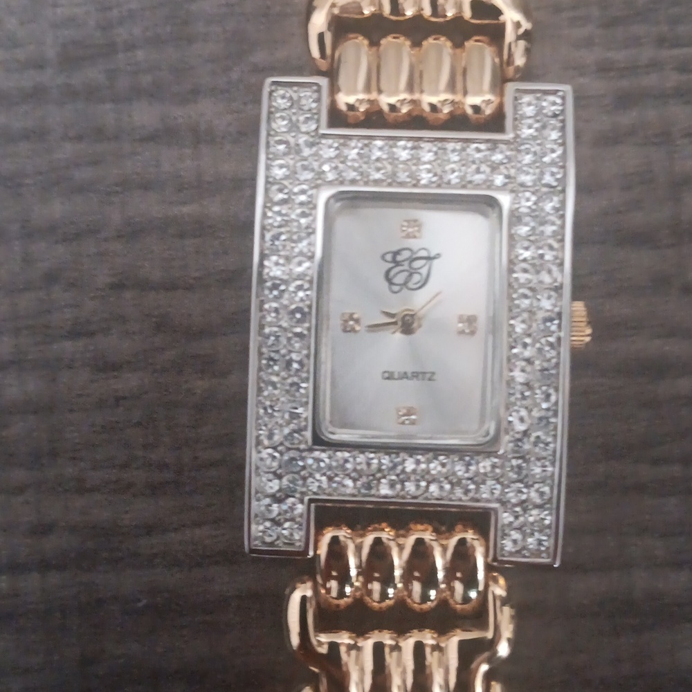 Elizabeth Taylor White Diamond Watch